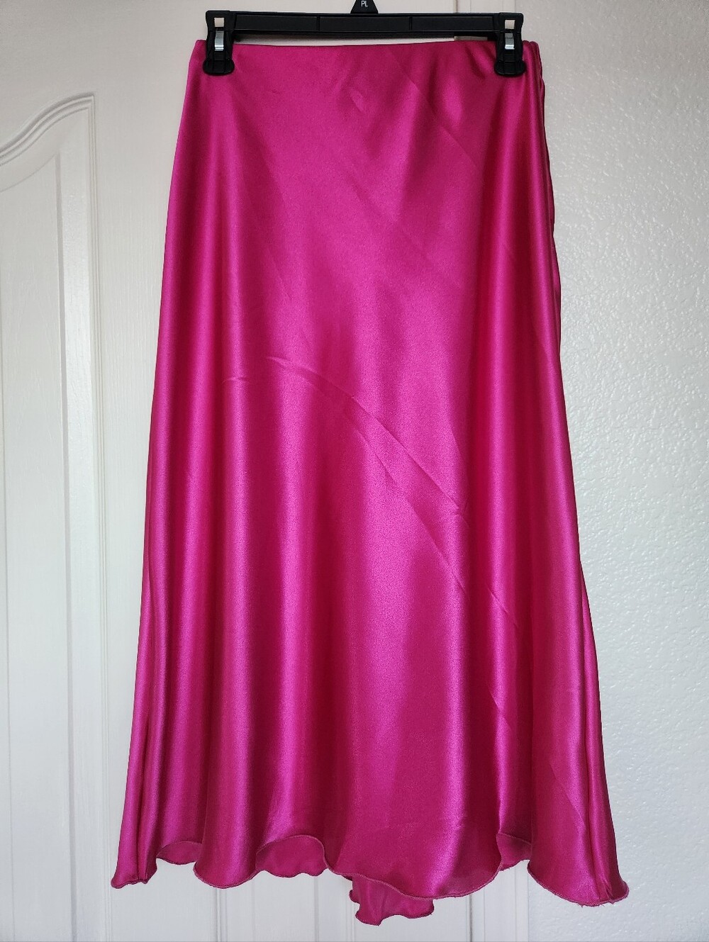Nicole Miller Fucshia Pink Satin Skirt Size S